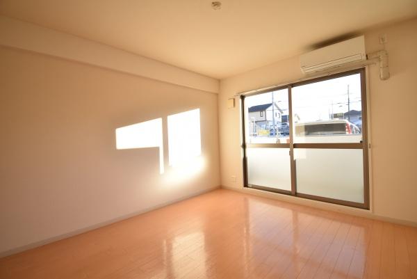 イストアール