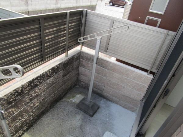 草津市追分南６丁目のアパート