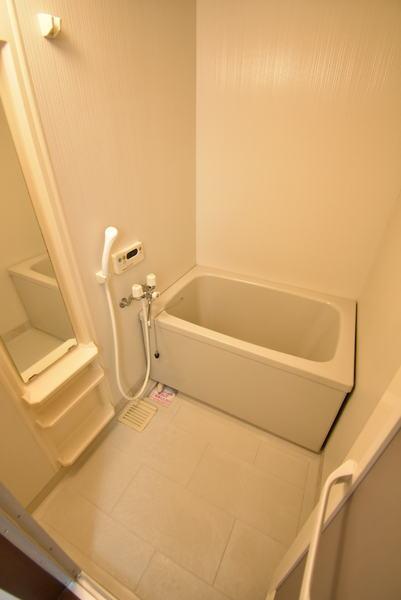 エヴァークレストール