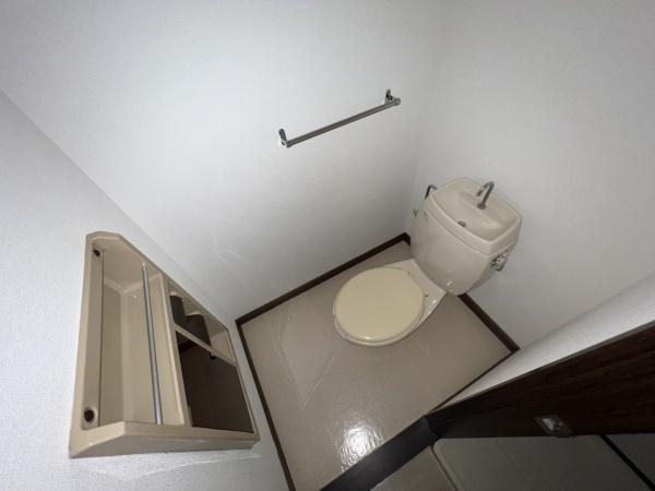 ビエノス