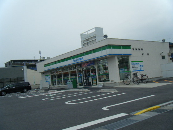 エルグランデSOU(ファミリーマート栗東小柿十丁目店)