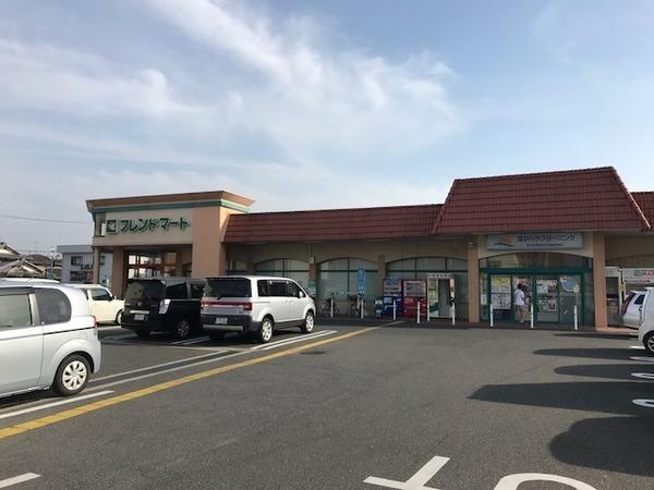 グレースほしかA棟(フレンドマート上笠店)
