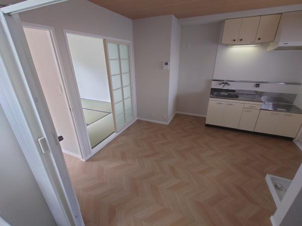 シャトル石山A棟