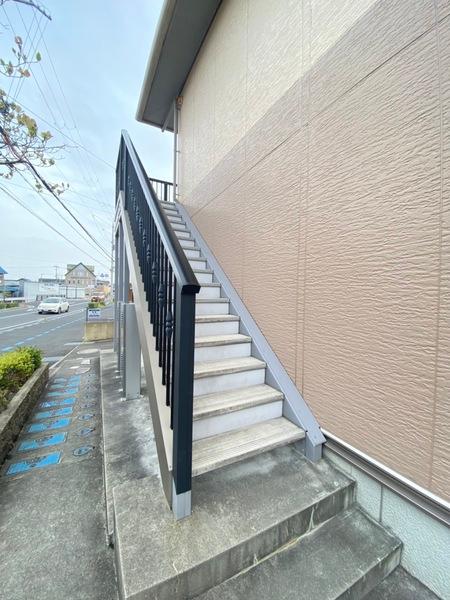 ユニハ