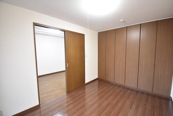 ベルグラース