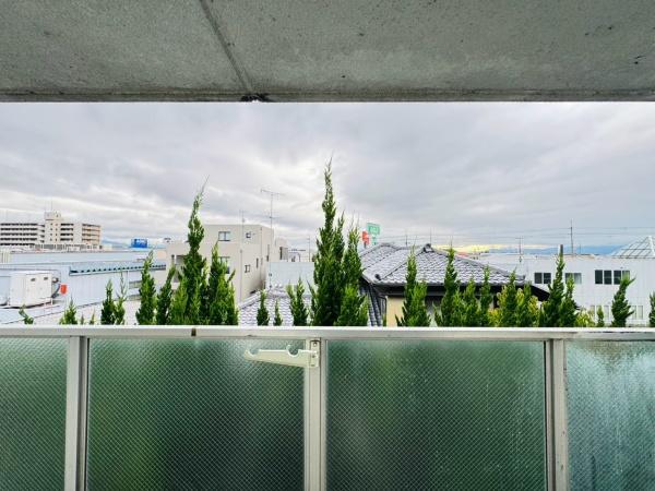 リーフマンション