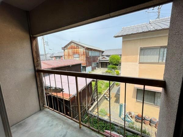 大栄アパート倉庫