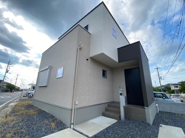 イワタニランド貸家　2号地