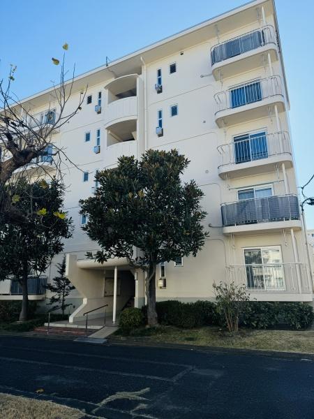 坂戸市千代田４丁目のマンション