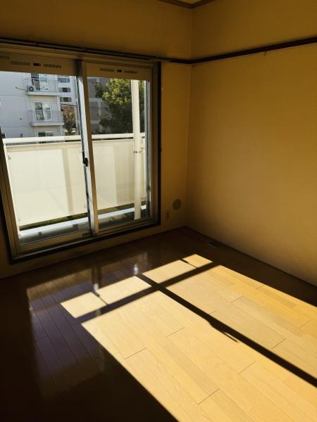 坂戸市千代田４丁目のマンション