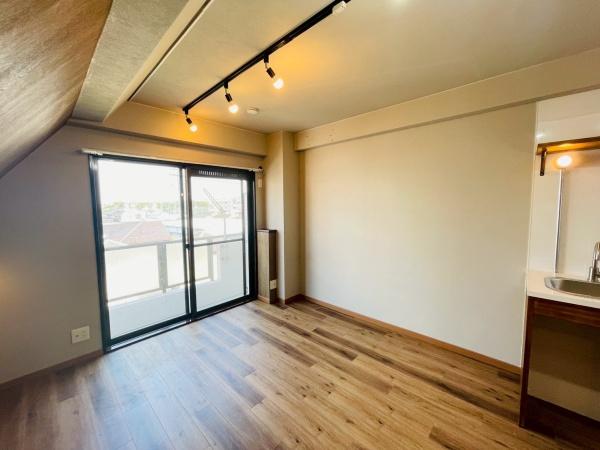 小平市小川町１丁目のマンション