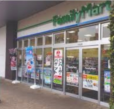 アーク狭山NO.1(ファミリーマート狭山市駅西口店)
