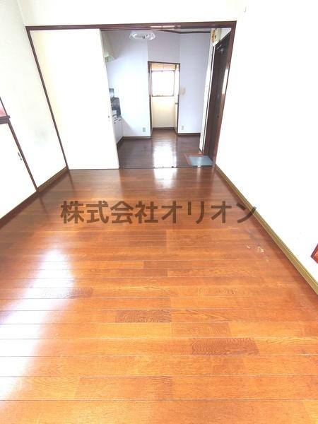 練馬区向山１丁目のアパート