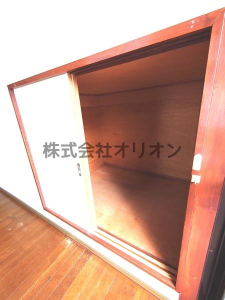練馬区向山１丁目のアパート