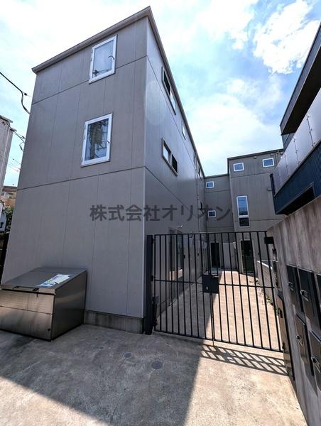 練馬区練馬2丁目のアパート