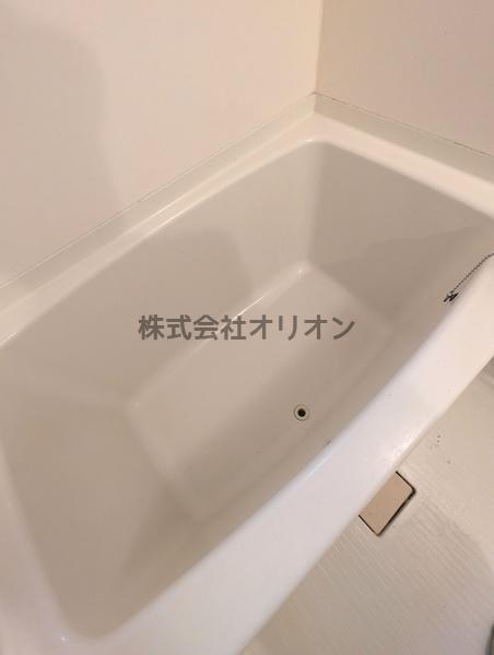 レフィナード