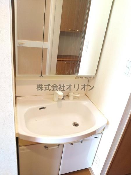 ルーブル豊玉参番館