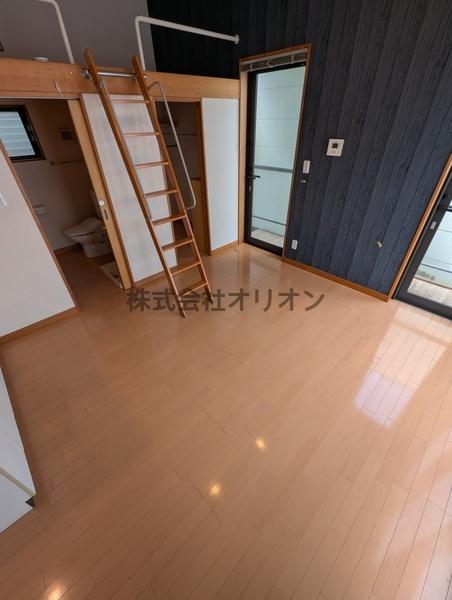 中野区沼袋４丁目のアパート