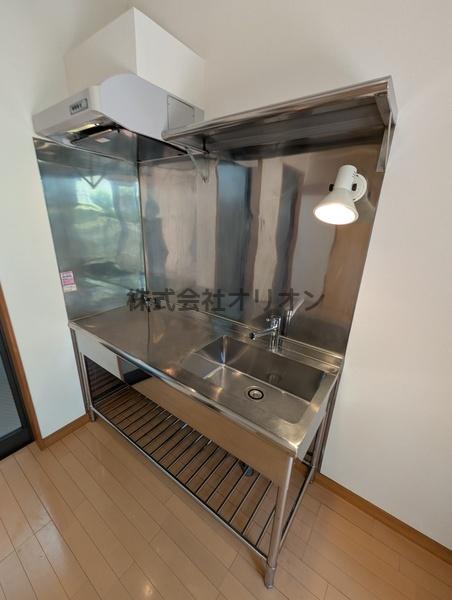 中野区沼袋４丁目のアパート