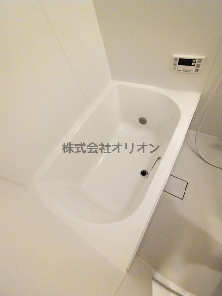 EREDITA／エレディータ