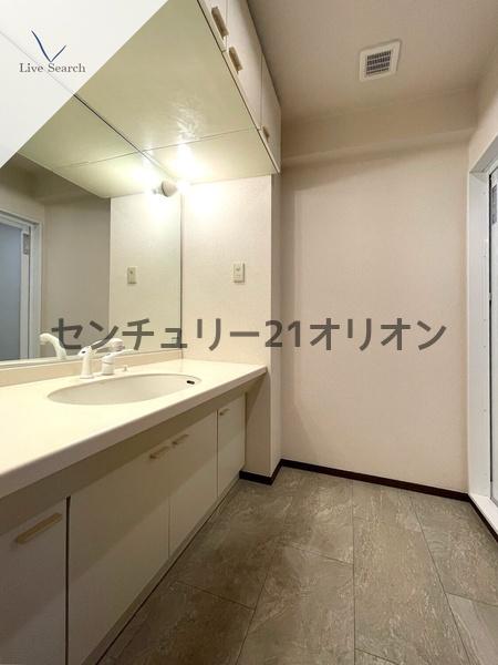 EdelSchloβ／エーデルシュロス