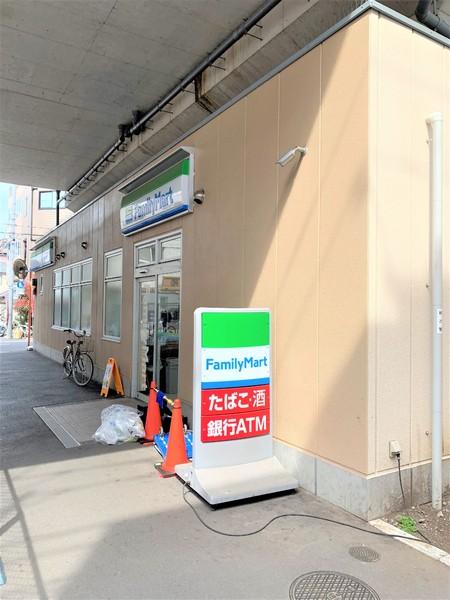 サニーハイツ(ファミリーマート練馬中村橋店)