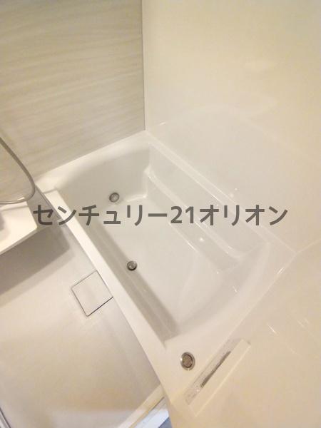ASYLCOURTNERIMA-NAKAMURABASHI