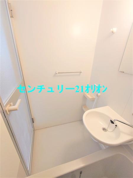 ロワジール向山C／ロワジールコウヤマC