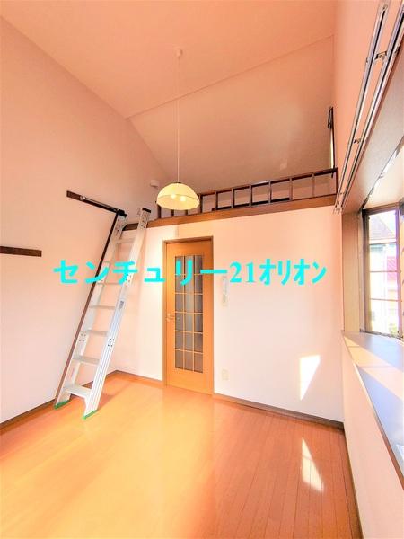 ロワジール向山C／ロワジールコウヤマC