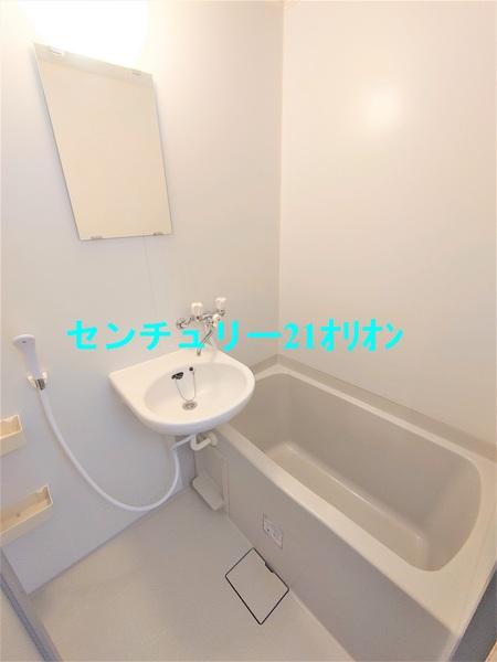 ロワジール向山C／ロワジールコウヤマC