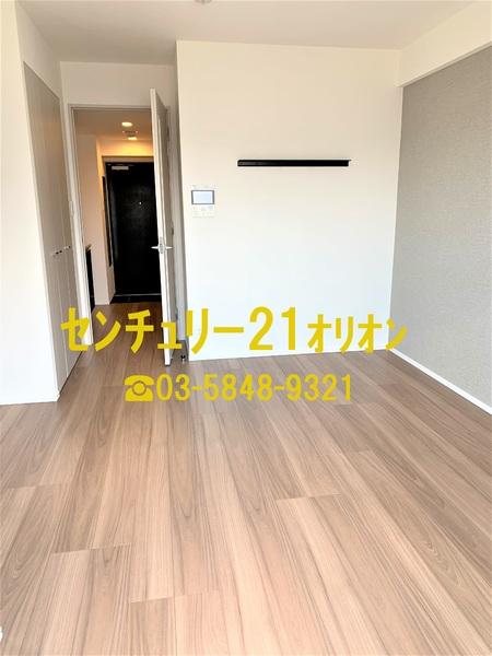 IARETH　NERIMA／イアースネリマ