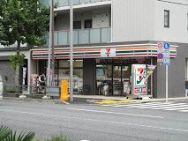 ユリカロゼ練馬／ユリカロゼネリマ(セブンイレブン練馬中村北千川通り店)