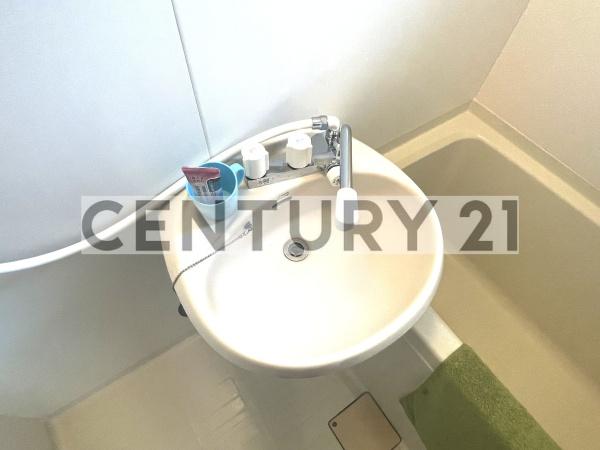 高稲荷ハイツ／タカイナリハイツ