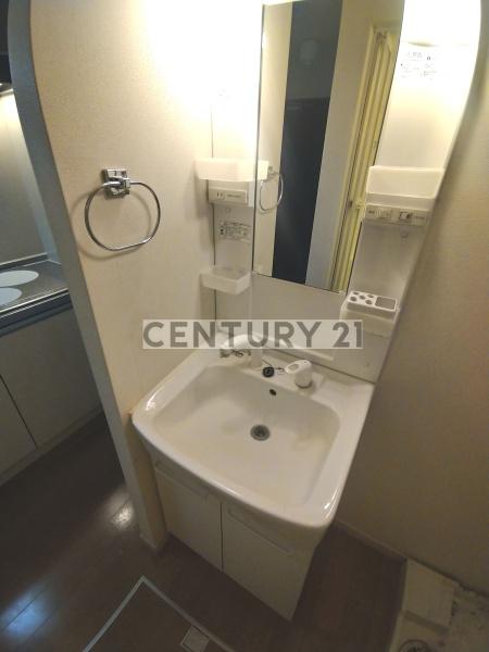 ゴールド中村橋／ゴールドナカムラバシ