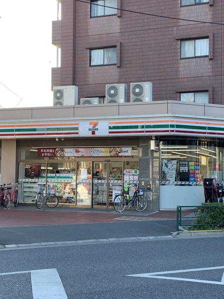 ソラニア上井草／ソラニアカミイグサ(セブンイレブン石神井南店)