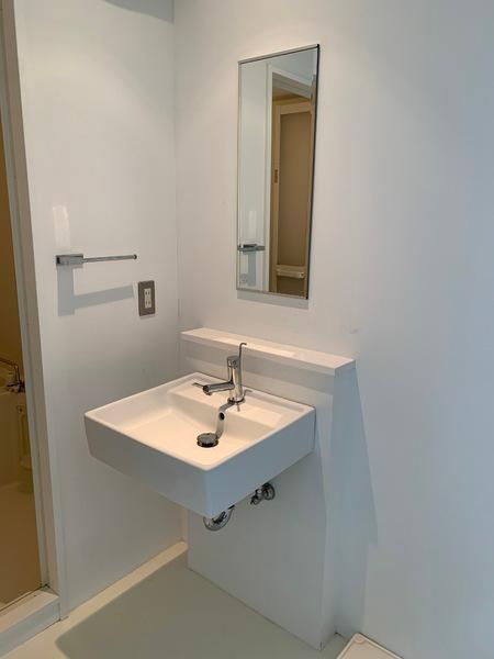 ラークスパ岡町