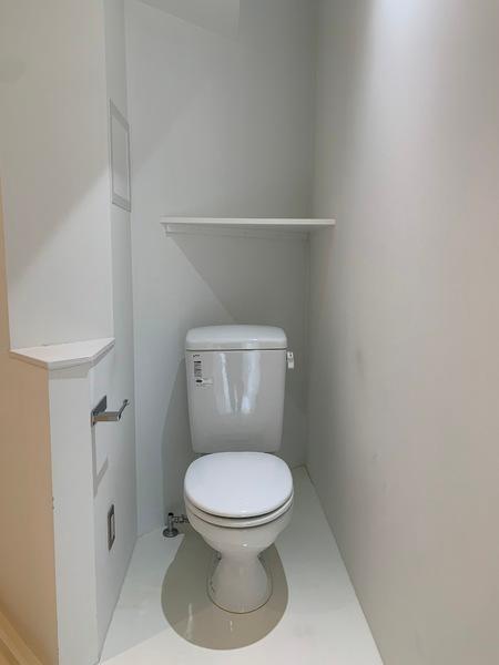 ラークスパ岡町