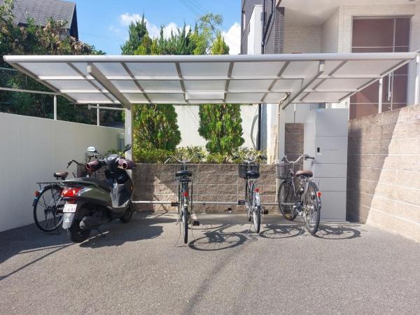 吹田市朝日が丘町のアパート