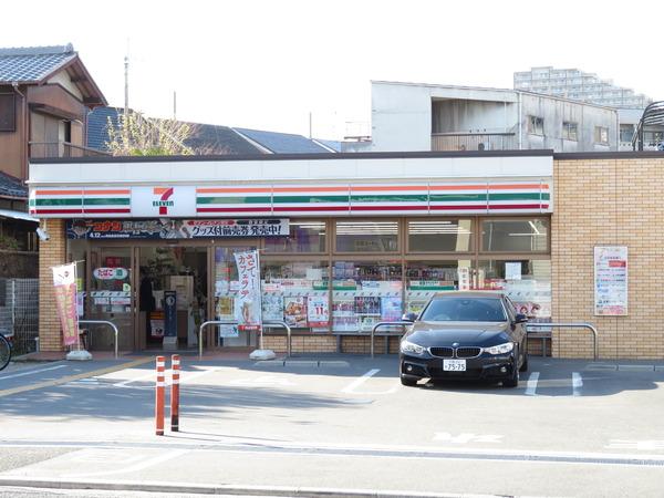 STADION(セブンイレブン摂津千里丘西店)