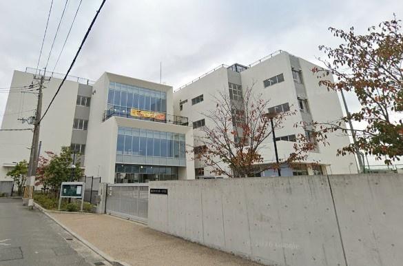 豊中市曽根西町２丁目の貸家(豊中市立第一中学校)