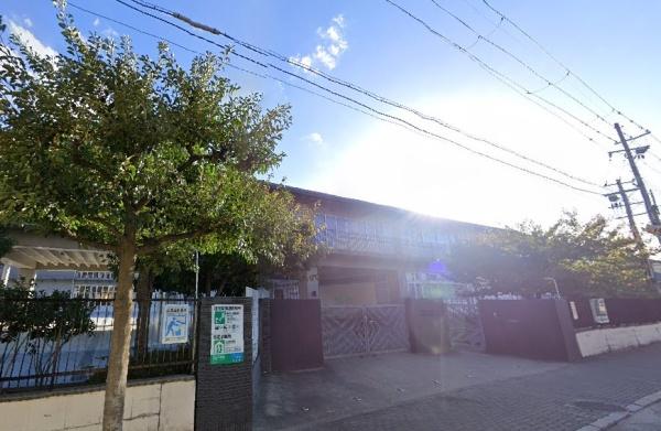 尼崎市崇徳院２丁目の店舗付住宅(尼崎市立大庄中学校)