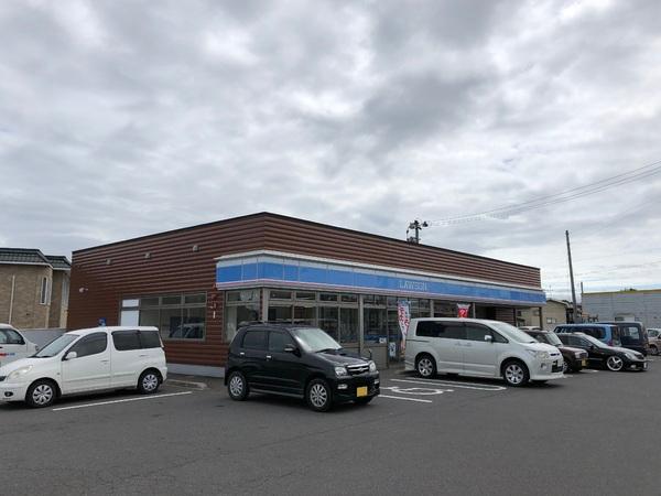 アルパ千刈(ローソン　里見１丁目店)