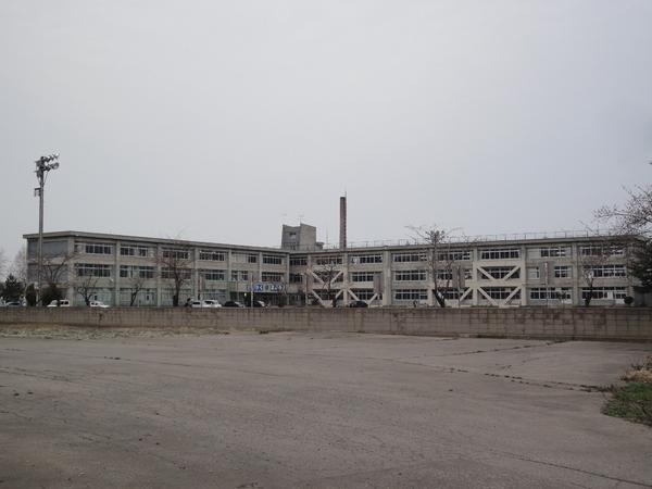 アメニティコートB(青森市立泉川小学校)