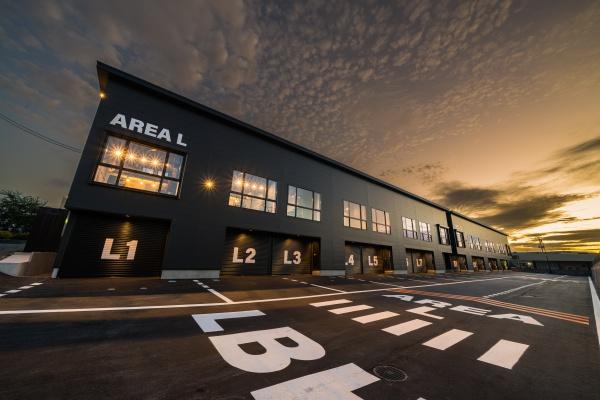 LBHANGAR