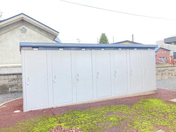 グランモア三好A