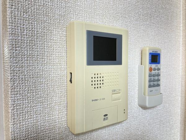 グランモア三好A