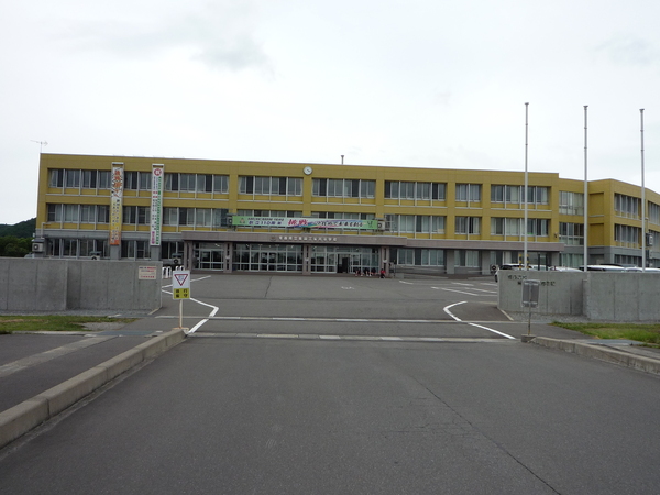 ビレッジハウス泉野4号棟(青森県立青森工業高校)