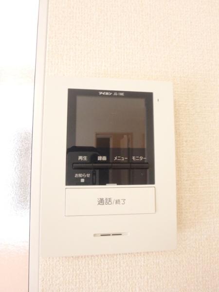 セジュール虹ヶ丘A