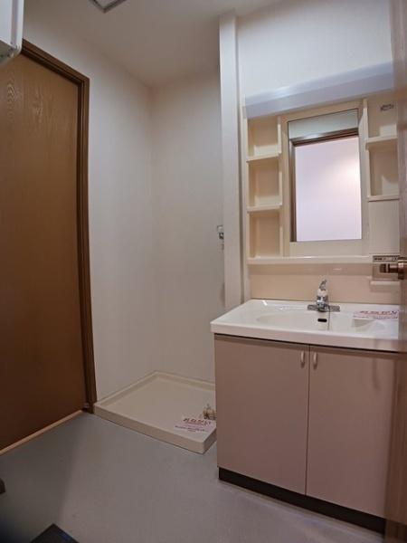 青森市佃３丁目のアパート