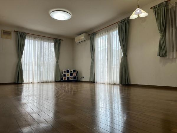奥野2丁目貸家